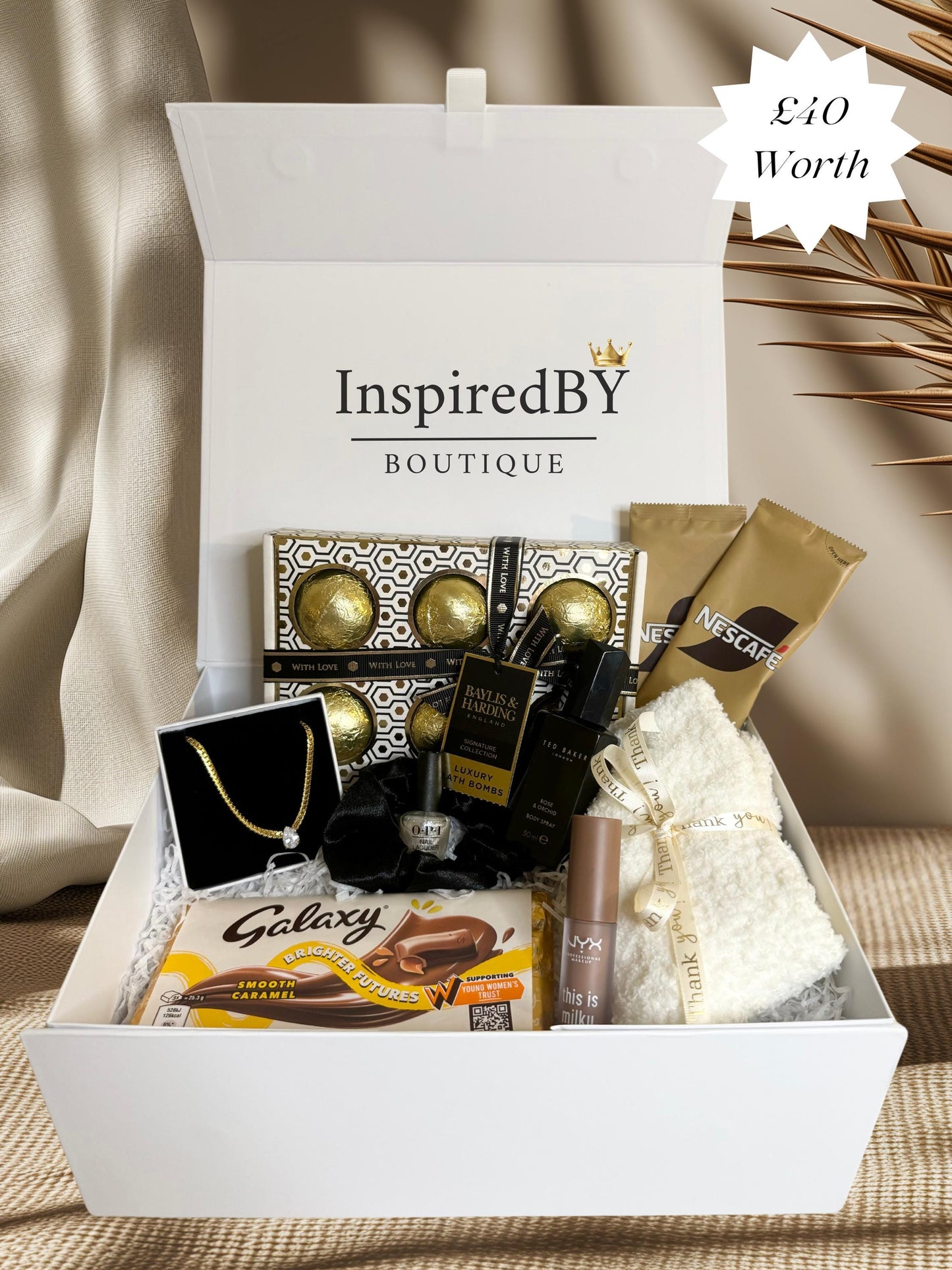 Bespoke Gift Box, Girls Gift box, Hamper Gift, Gifts for her, Gifts for girls, Gifts for tweens, Gifts for birthdays, Christmas Gifts,