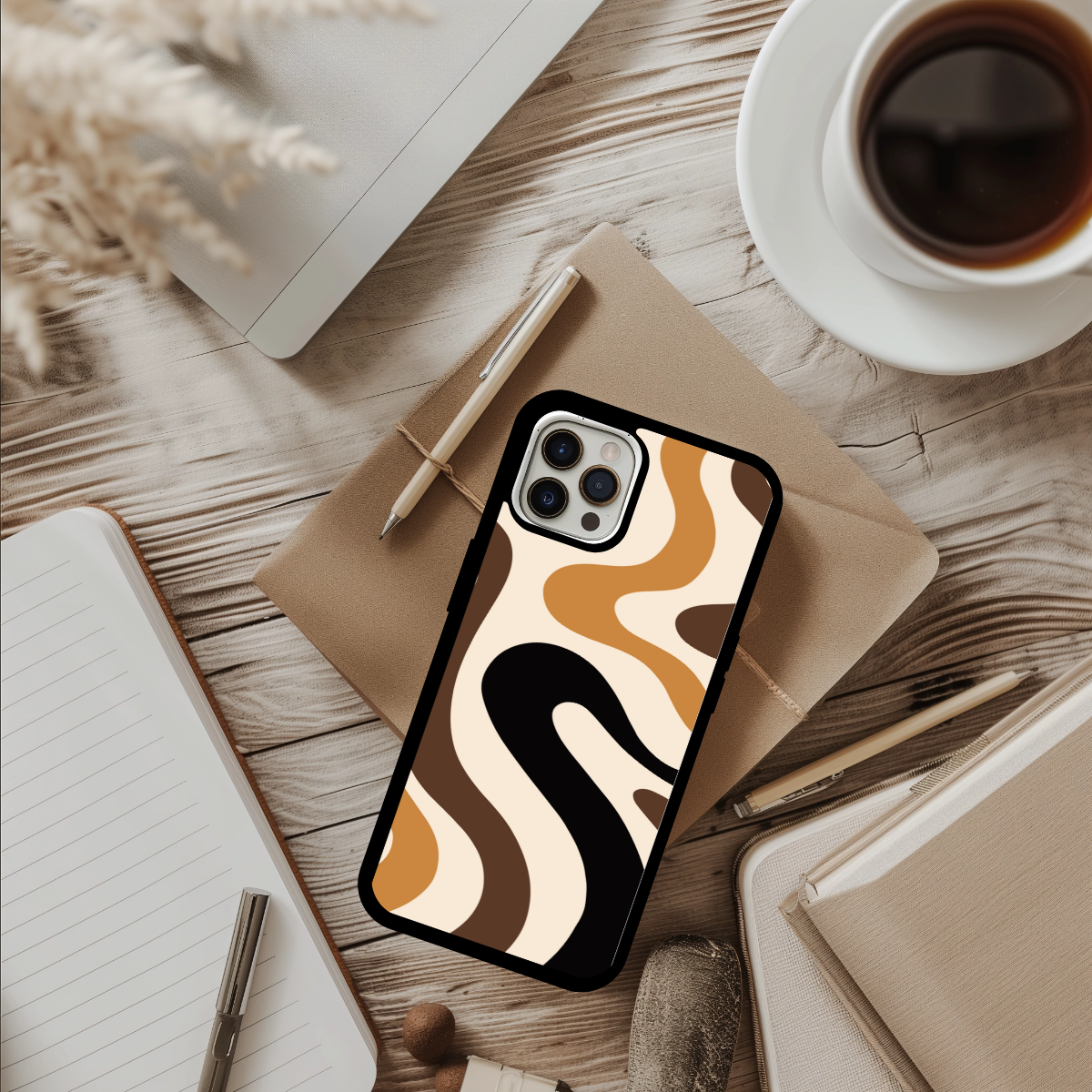 Retro phone case perfect gift for her - cute phone case - best birthday gift - iphone case - girly phone case - pretty phone case - artsy phone case - swirly phone case