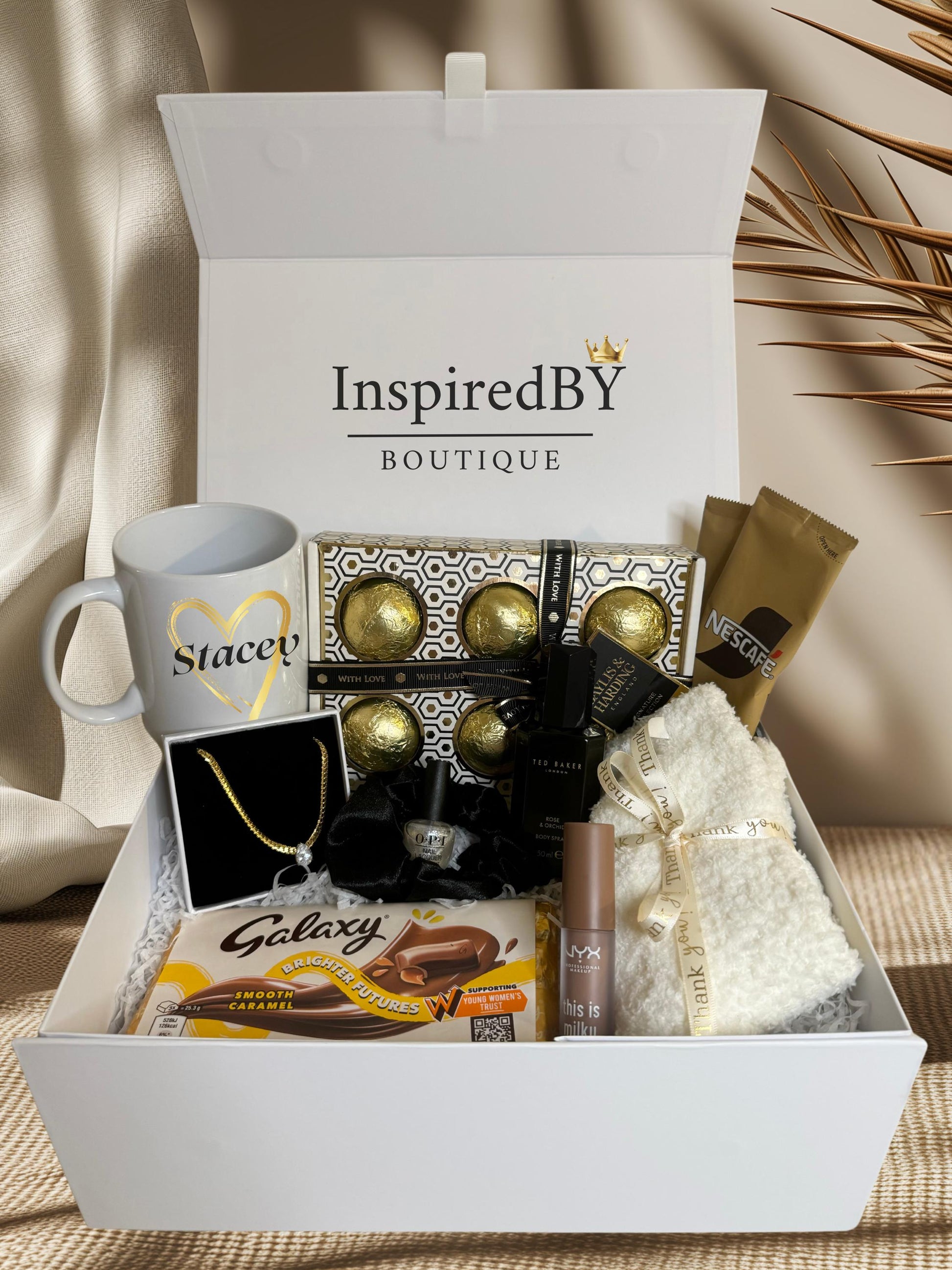 luxury gift box, gifts for her, spa gift box, birthday gift, Christmas gift, self care gift, pampering gift, 40oz tumbler gift,